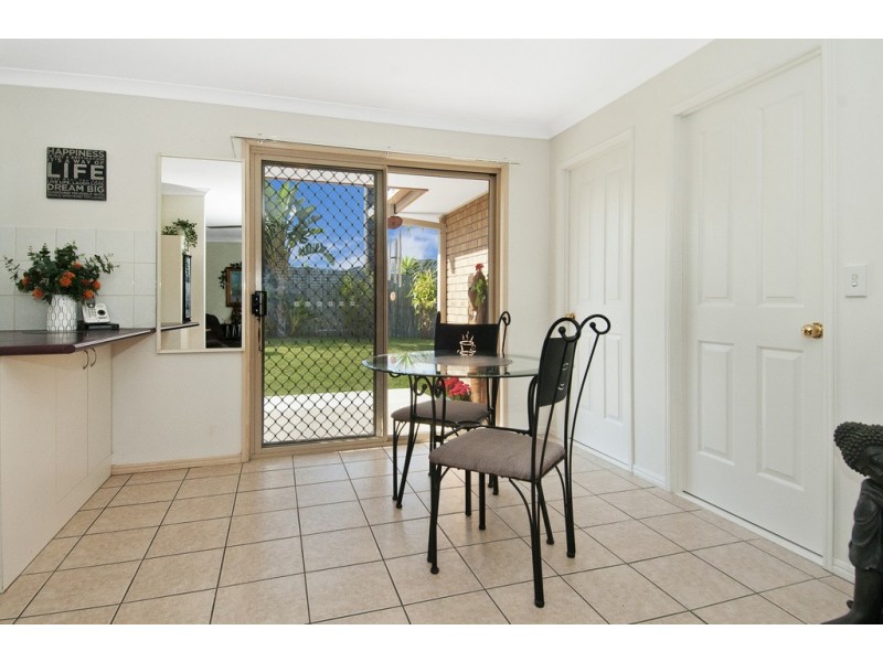 39 Waters St, Waterford West QLD 4133