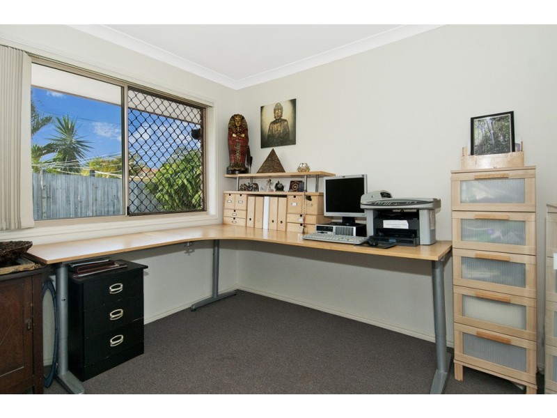 39 Waters St, Waterford West QLD 4133