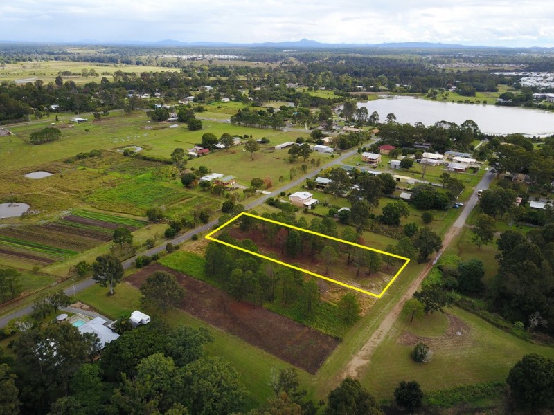 26 and 28 Williams Street, Waterford QLD 4133
