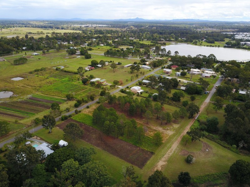 26 and 28 Williams Street, Waterford QLD 4133