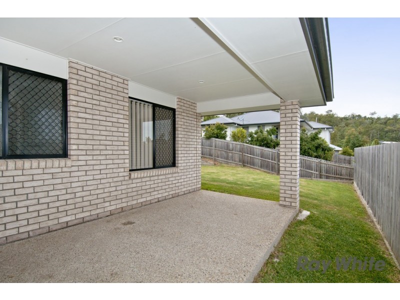 96 Outlook Drive, Waterford QLD 4133