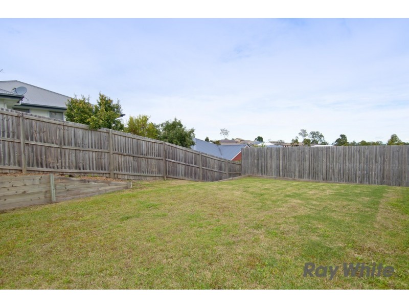 96 Outlook Drive, Waterford QLD 4133