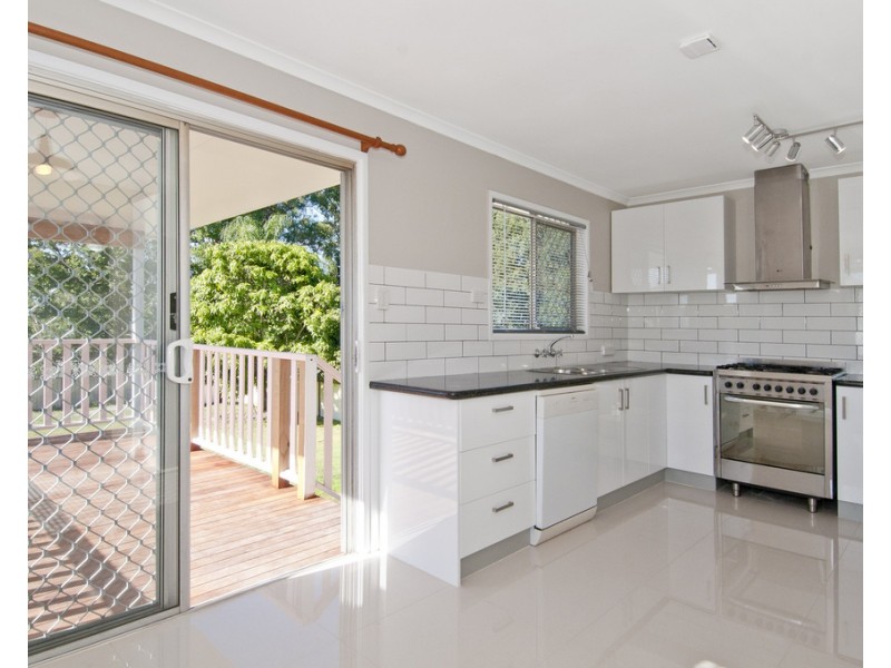 33 Dehlia Street, Marsden QLD 4132