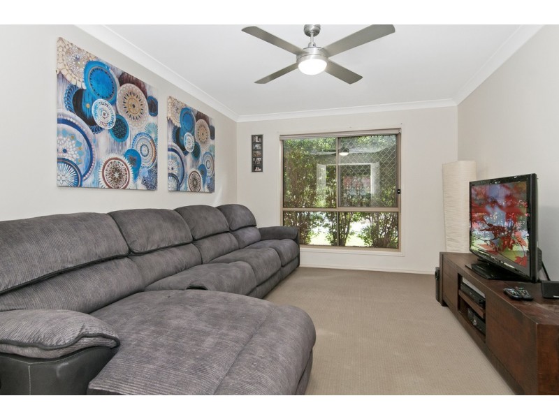 132 High Road, Waterford QLD 4133