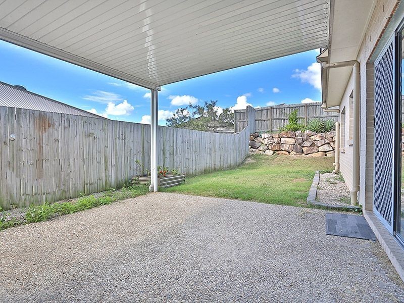 3 Somerset Terrace, Holmview QLD 4207