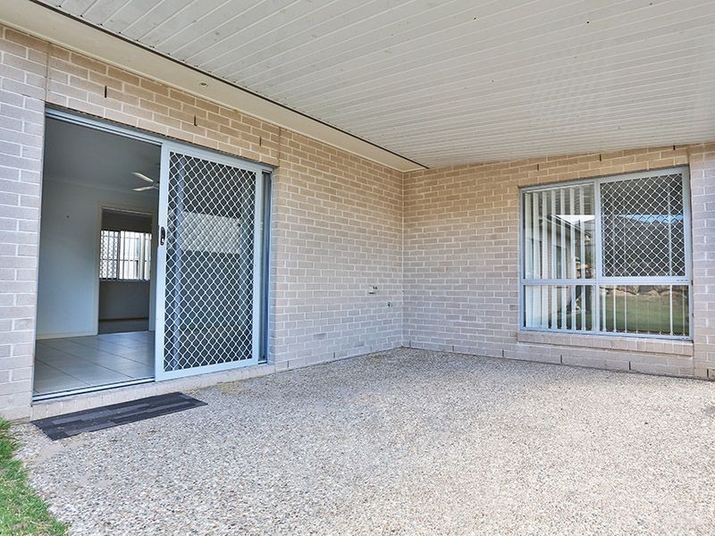 3 Somerset Terrace, Holmview QLD 4207