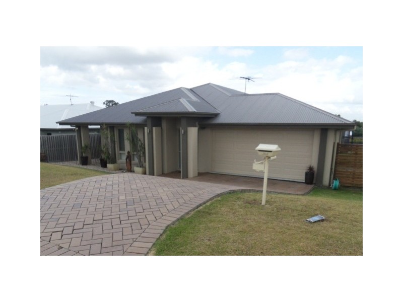 4 Olivevale Street, Ormeau QLD 4208