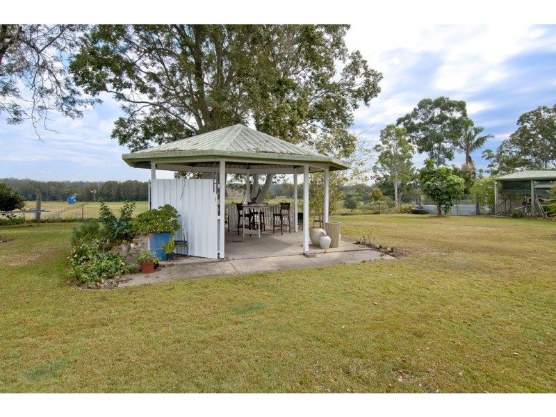 32 Logan Parade, Logan Reserve QLD 4133