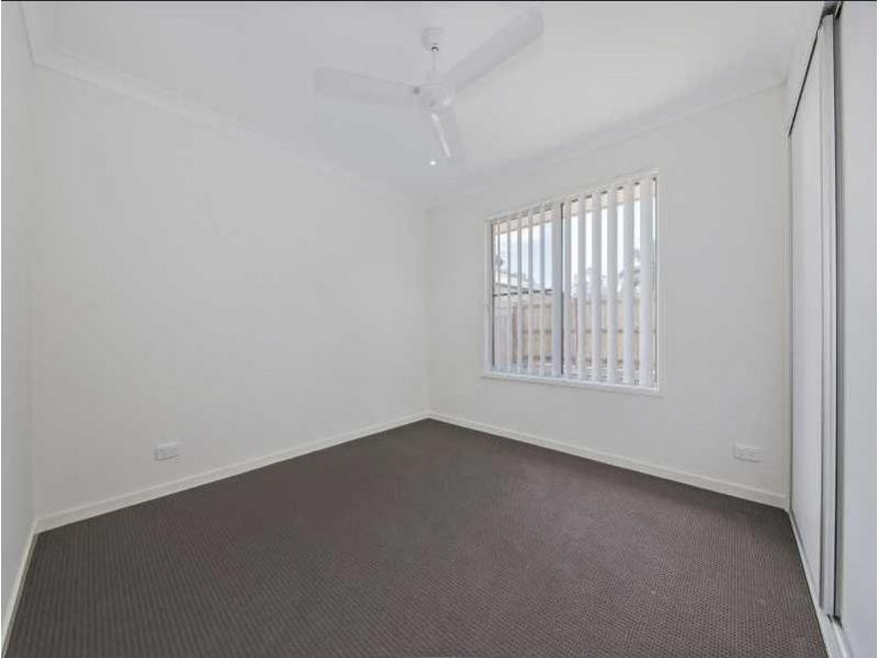 11 Surwold Way, Loganlea QLD 4131