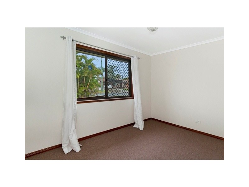 19 Forestwood Street, Crestmead QLD 4132