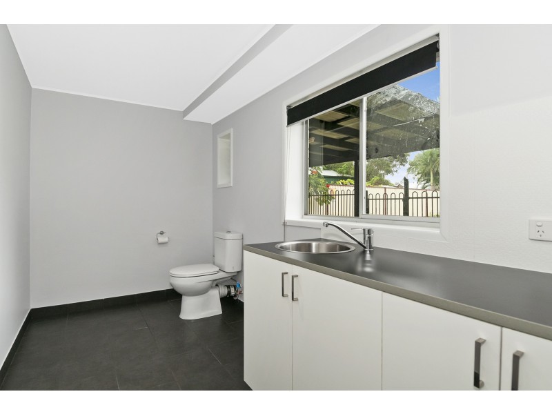 7 Clarendon Avenue, Bethania QLD 4205