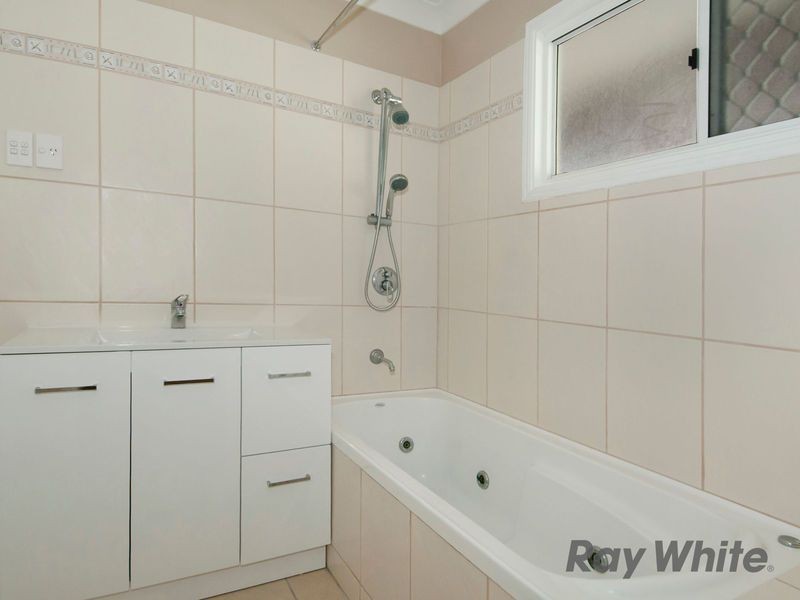 Crestmead QLD 4132