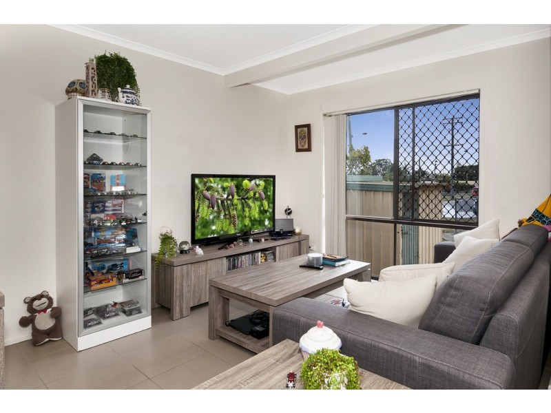 10b/3 Guinevere Court, Bethania QLD 4205