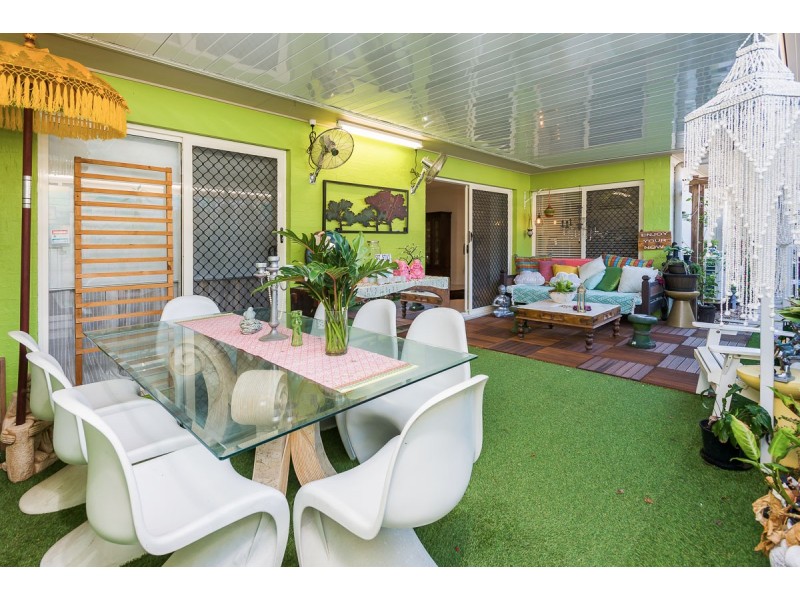 7 Carnarvon Cres, Waterford QLD 4133