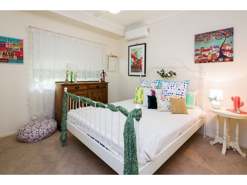 7 Carnarvon Cres, Waterford QLD 4133