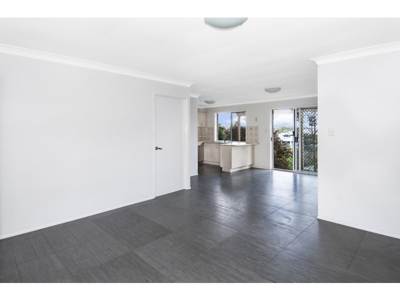 85 Overland Dr, Edens Landing QLD 4207