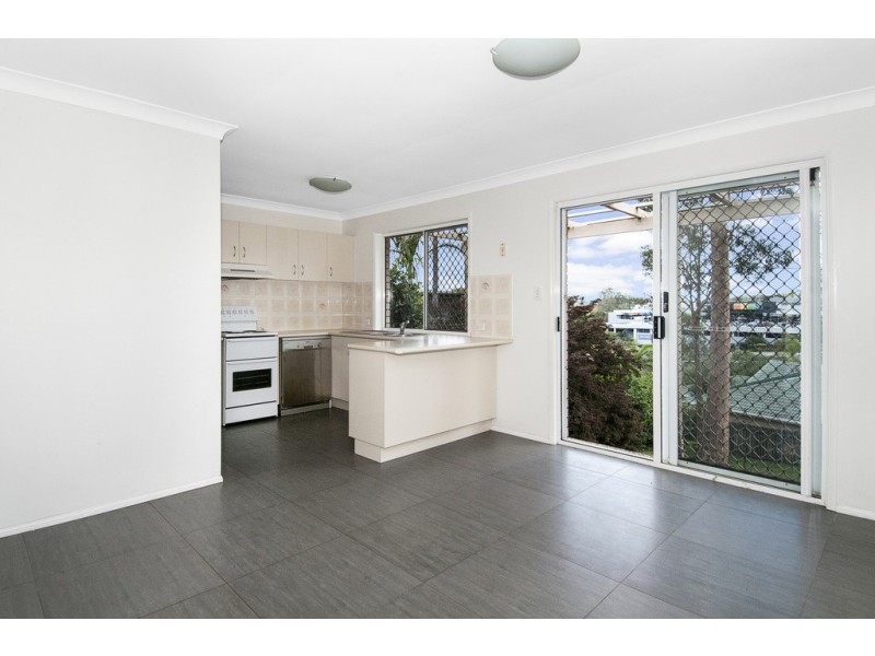 85 Overland Dr, Edens Landing QLD 4207