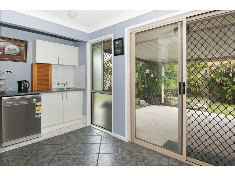 11 Clarence St, Waterford West QLD 4133