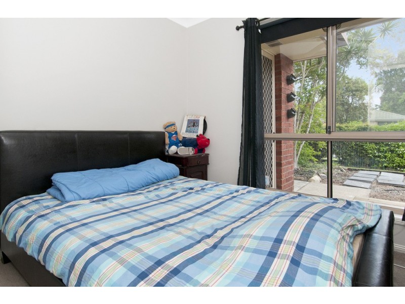 11 Clarence St, Waterford West QLD 4133