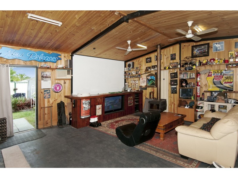 11 Clarence St, Waterford West QLD 4133