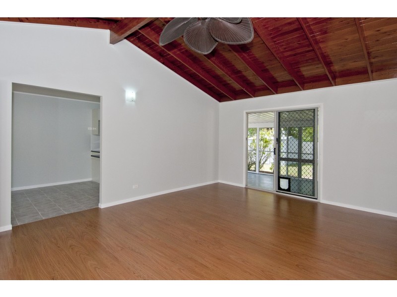 26 Brushbox St, Crestmead QLD 4132