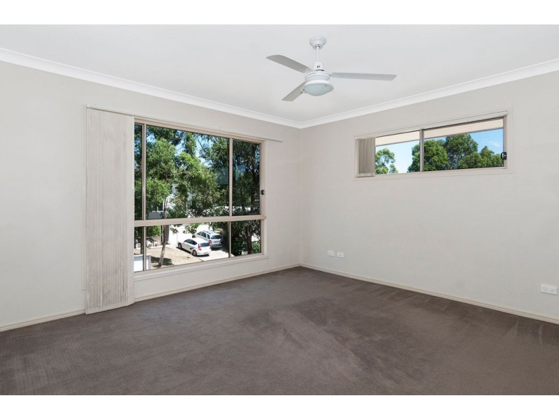 79 Woodlands Blvd, Waterford QLD 4133