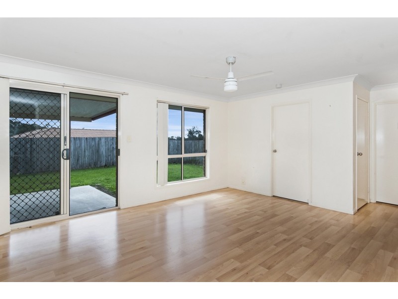 3 Waterline Cr, Waterford QLD 4133