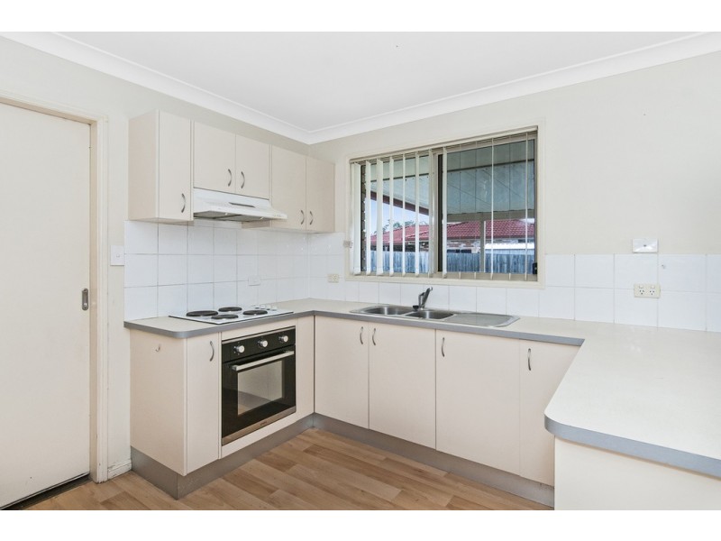 3 Waterline Cr, Waterford QLD 4133