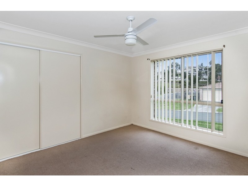3 Waterline Cr, Waterford QLD 4133