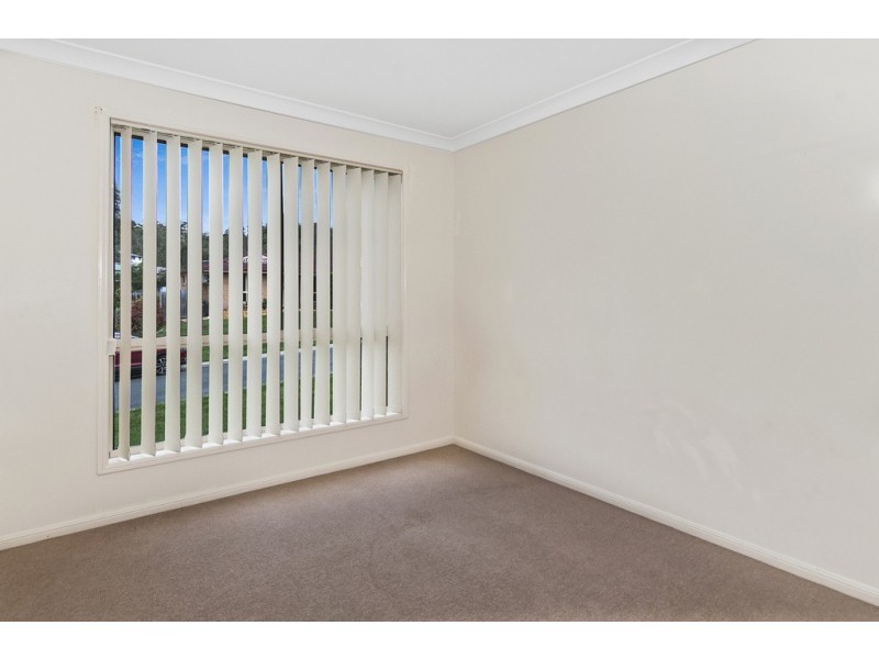 3 Waterline Cr, Waterford QLD 4133