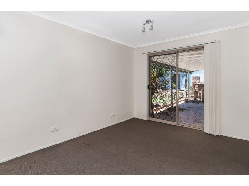 26 Federation Drive, Hillcrest QLD 4118