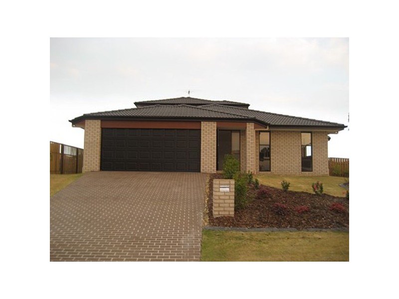 27 Pitkin Avenue, Bellmere QLD 4510