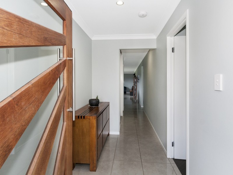 86 Cobblestone Avenue, Logan Reserve QLD 4133