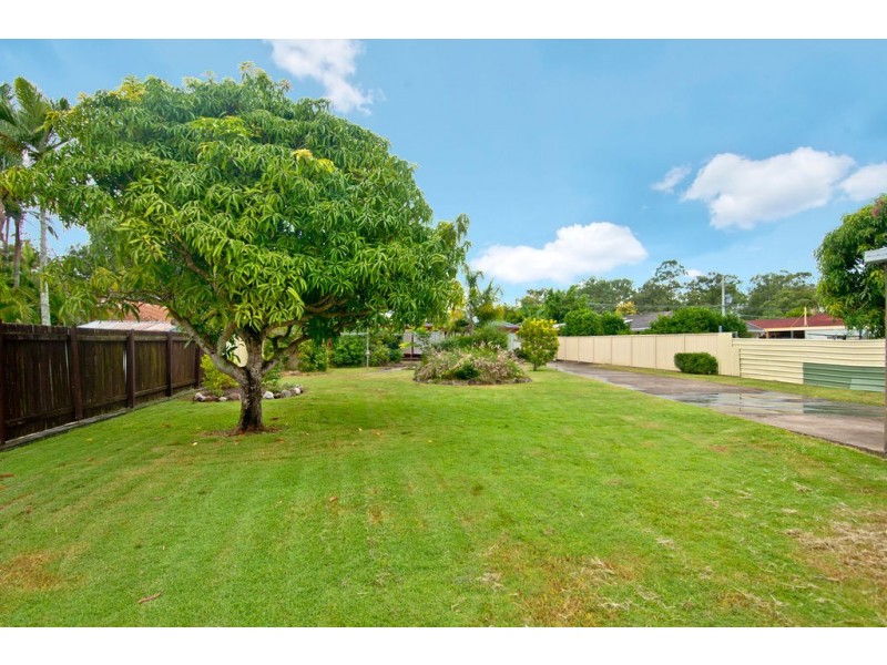 42 Bluegum Dr, Marsden QLD 4132