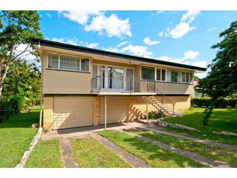 28 Camelia Ave, Logan Central QLD 4114