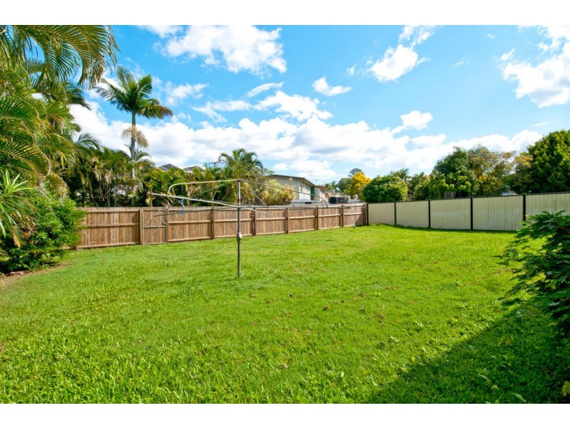 28 Camelia Ave, Logan Central QLD 4114