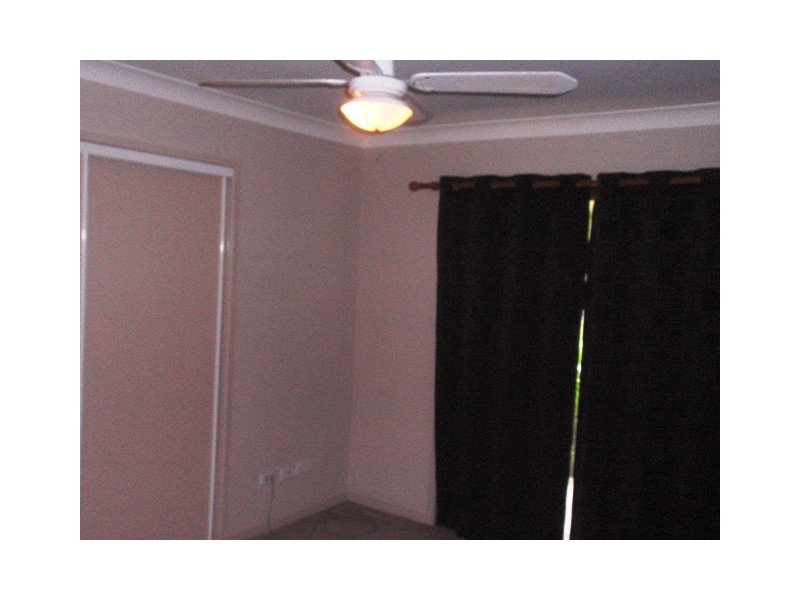 35 Bluegum Drive, Marsden QLD 4132