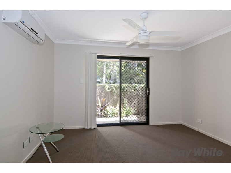 Room 4, 43B Short Street, Loganlea QLD 4131
