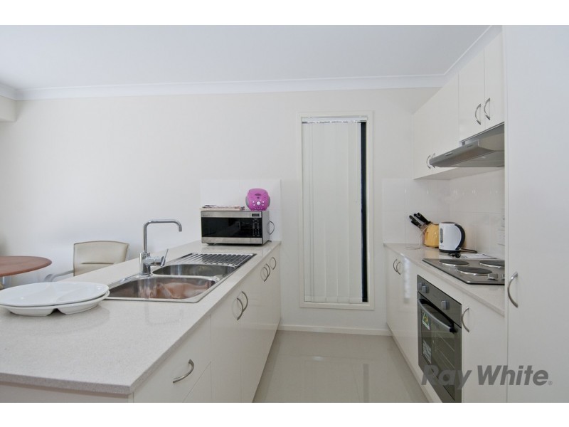 Room 4, 43B Short Street, Loganlea QLD 4131