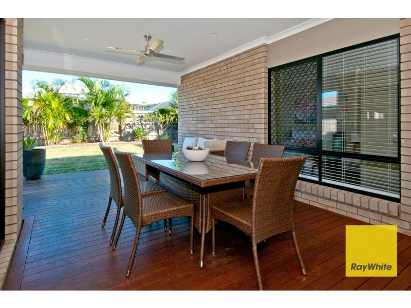 32 Stoneleigh Reserve Blvd, Logan Reserve QLD 4133