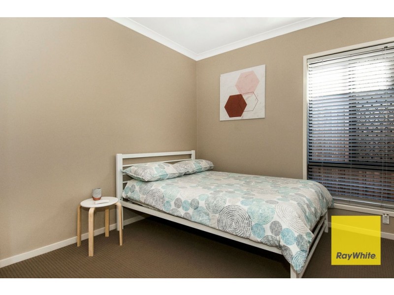 32 Stoneleigh Reserve Blvd, Logan Reserve QLD 4133