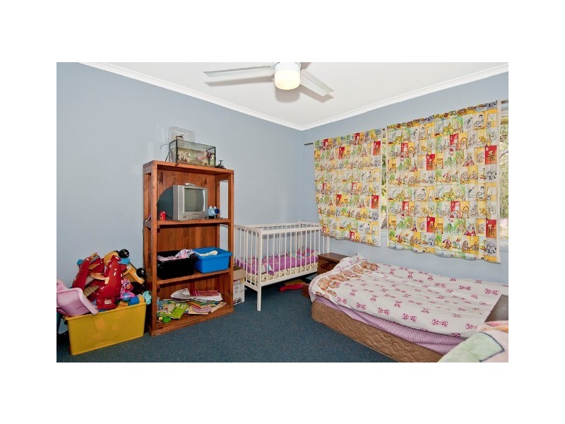 73 Smith Road, Woodridge QLD 4114