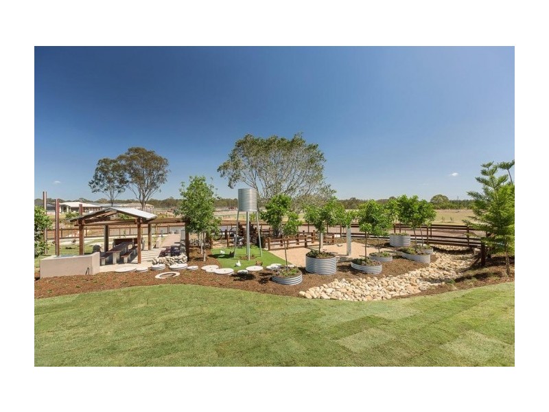 11 Copal Drive, Logan Reserve QLD 4133