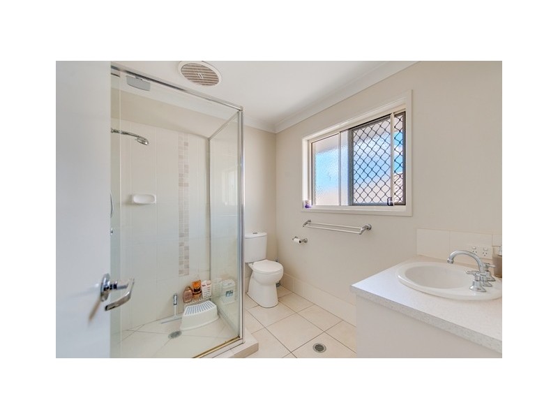 4 Everglades Street, Springfield Lakes QLD 4300