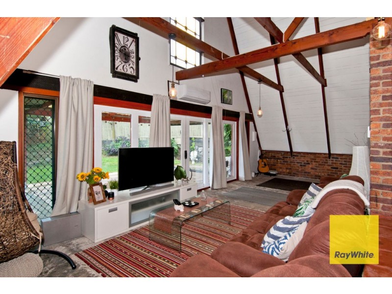 2 Kraatz Avenue, Loganlea QLD 4131