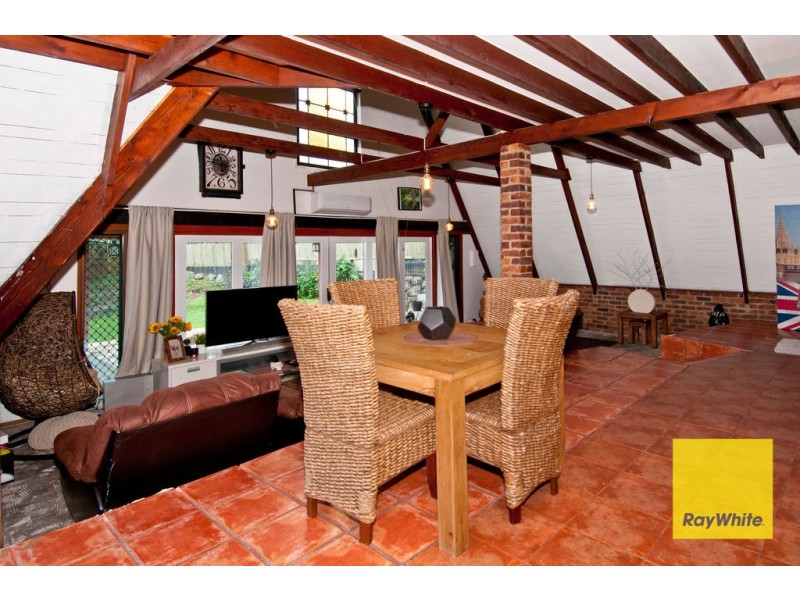 2 Kraatz Avenue, Loganlea QLD 4131