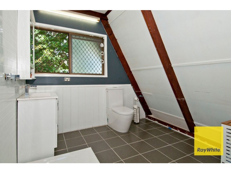 2 Kraatz Avenue, Loganlea QLD 4131