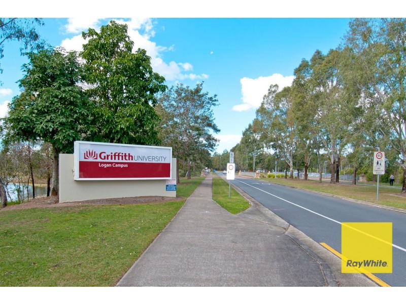 2 Kraatz Avenue, Loganlea QLD 4131