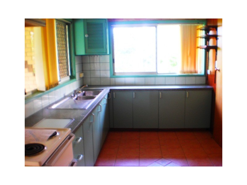 Regents Park QLD 4118