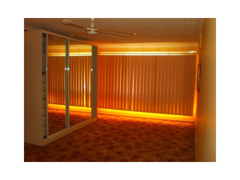 Regents Park QLD 4118